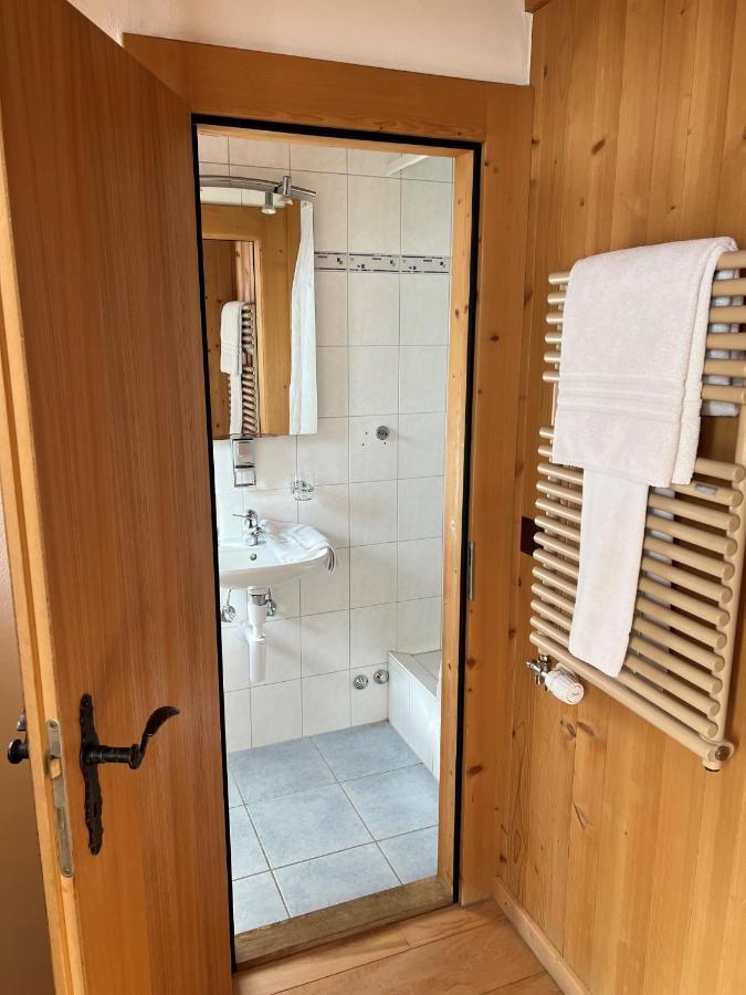 Hotel Saanerhof Γκστάαντ Εξωτερικό φωτογραφία